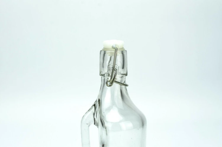 Butelka 350 ml z uchwytem