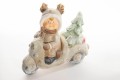Figurka chłopczyka na skuterze 33,5 cm fot.5