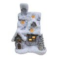 Figurka śnieżny domek 28x18,5x36cm