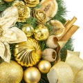Choinka ubrana Złota