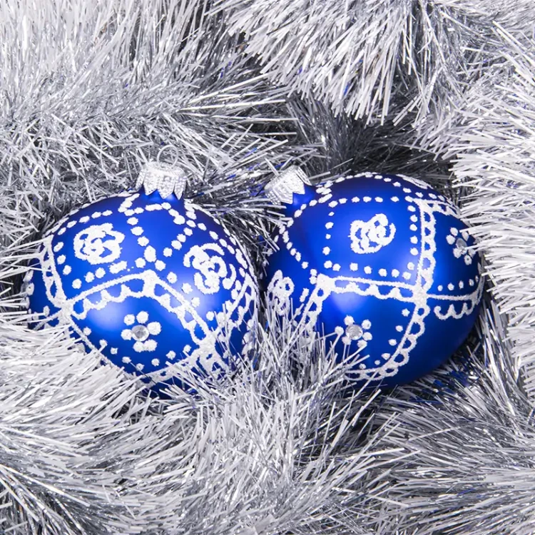 Szklana bombka zdobiona - romby fot. 1