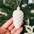 Brokatowe szyszki - Choinkowe zawieszki 8,5 cm