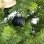 Elegancja w Miniaturze: Małe Bombki Choinkowe - 16 Sztuk fot. 10