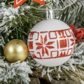 Ośnieżona Choinka Sztuczna do samodzielnego udekorowania 60 cm - biało-czerwona