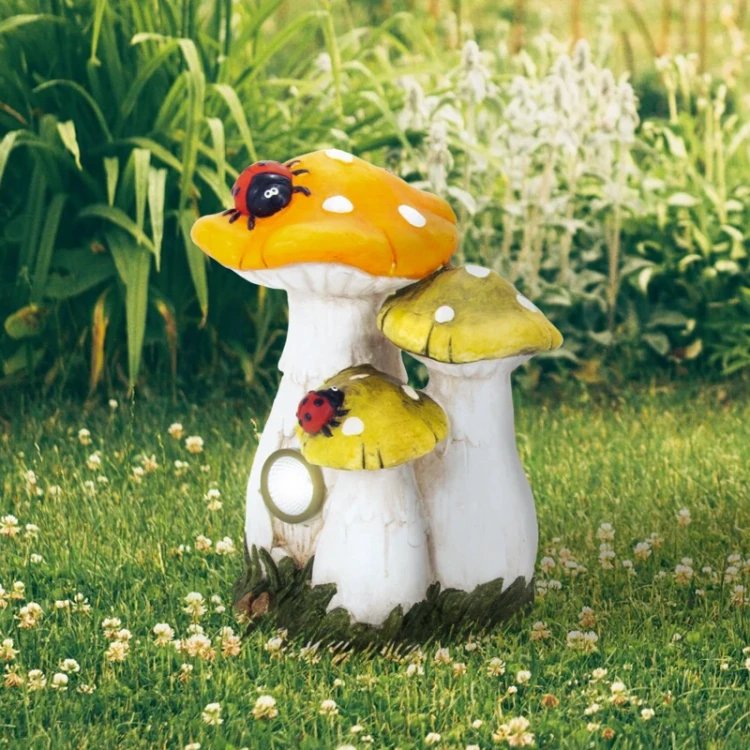 Figurka grzyby z biedronkami 38cm LED