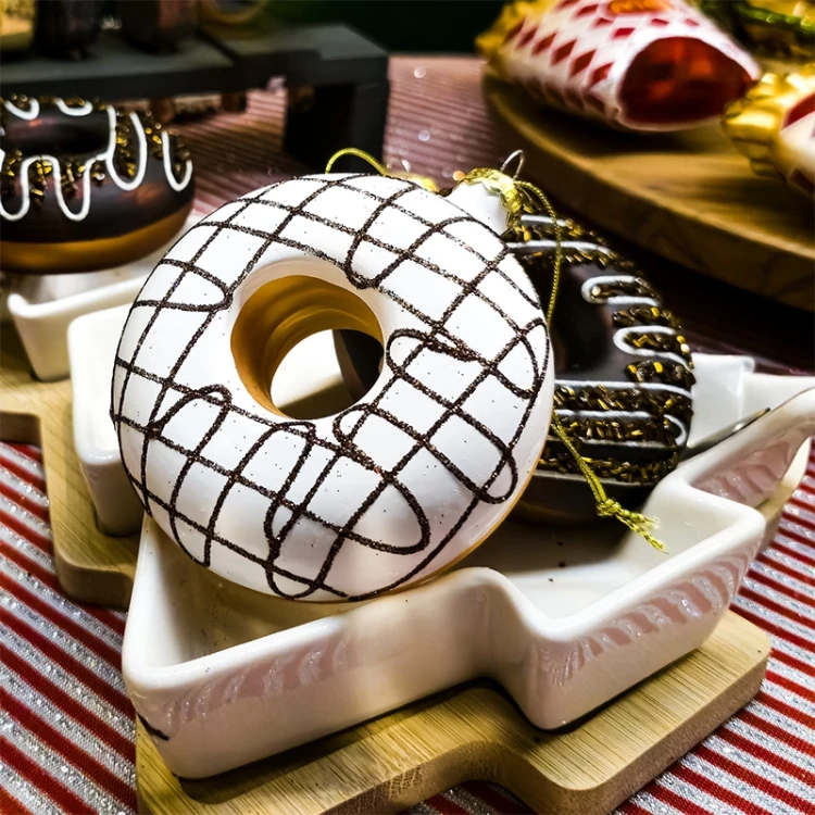 Szklana Zawieszka Choinkowa "Świąteczny Donut" fot.5