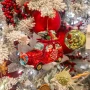 Mikołaj z pieskiem w samochodzie - Szklana bombka choinkowa