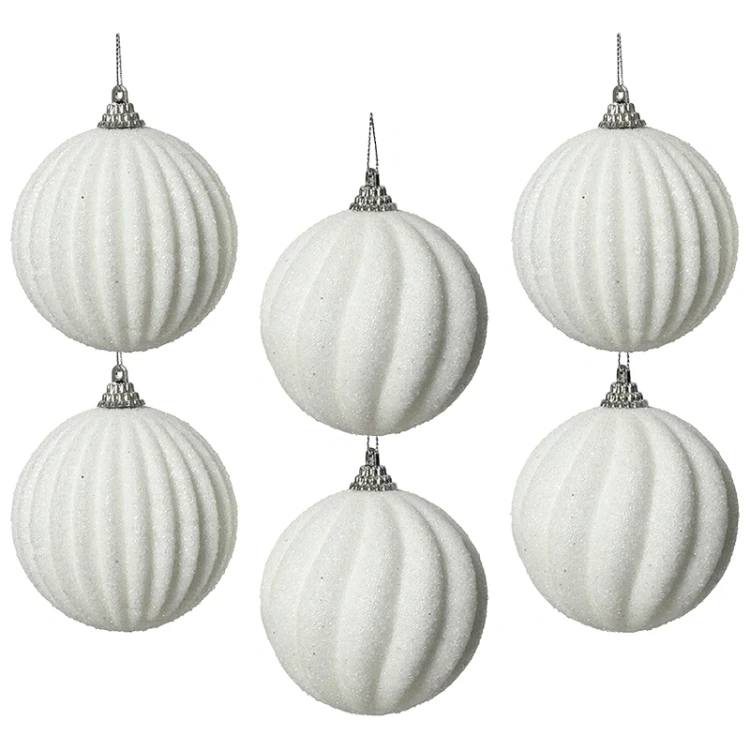 Białe żłobione bombki choinkowe kpl. 6 szt. 8 cm
