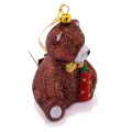 Miś z prezentem - Nietłukąca zawieszka choinkowa 9,8 cm