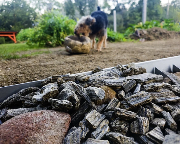 Metalowe obrzeże ogrodowe 100 cm