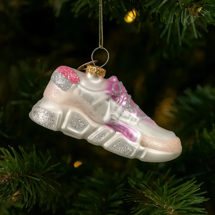 Szklane buty sportowe - zawieszki choinkowe 3