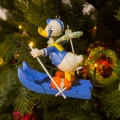 Zawieszka choinkowa 3D Donald na nartach z bajki Kaczor Donald od DISNEY