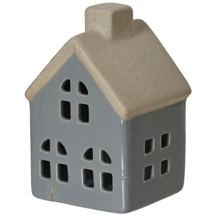 Domek - Porcelanowa figurka świąteczna 11 cm w1