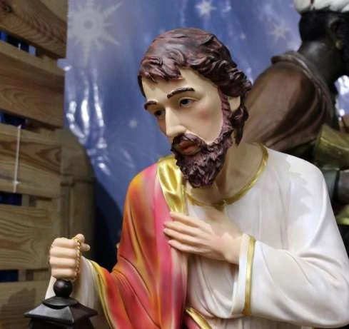 Figura Józefa z masy żywicznej 