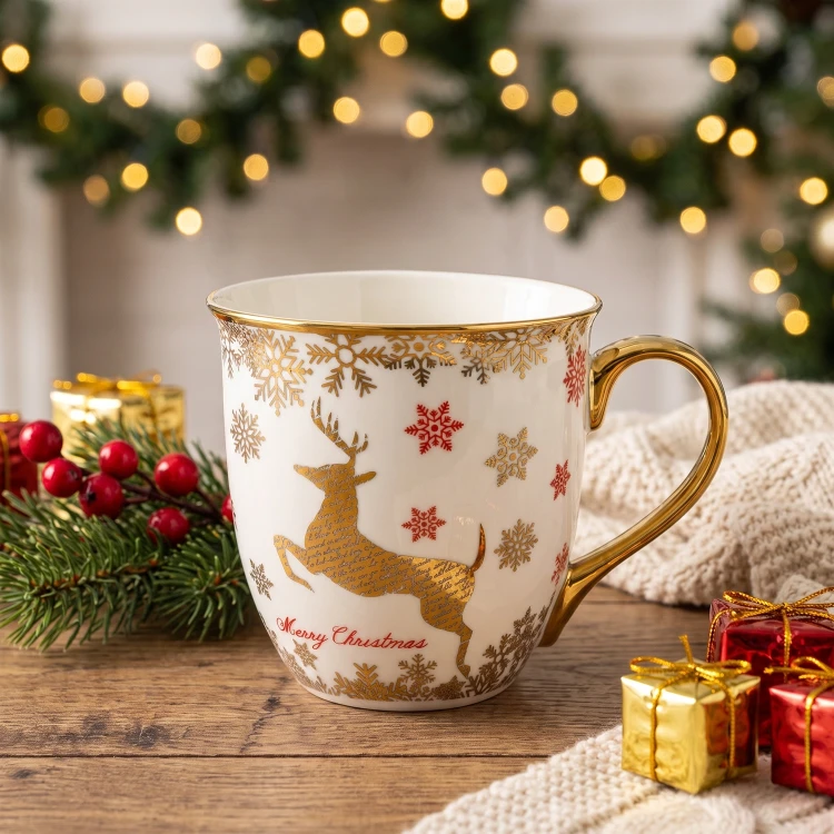 Porcelanowy kubek świąteczny z reniferem 560 ml ART-POL A171950