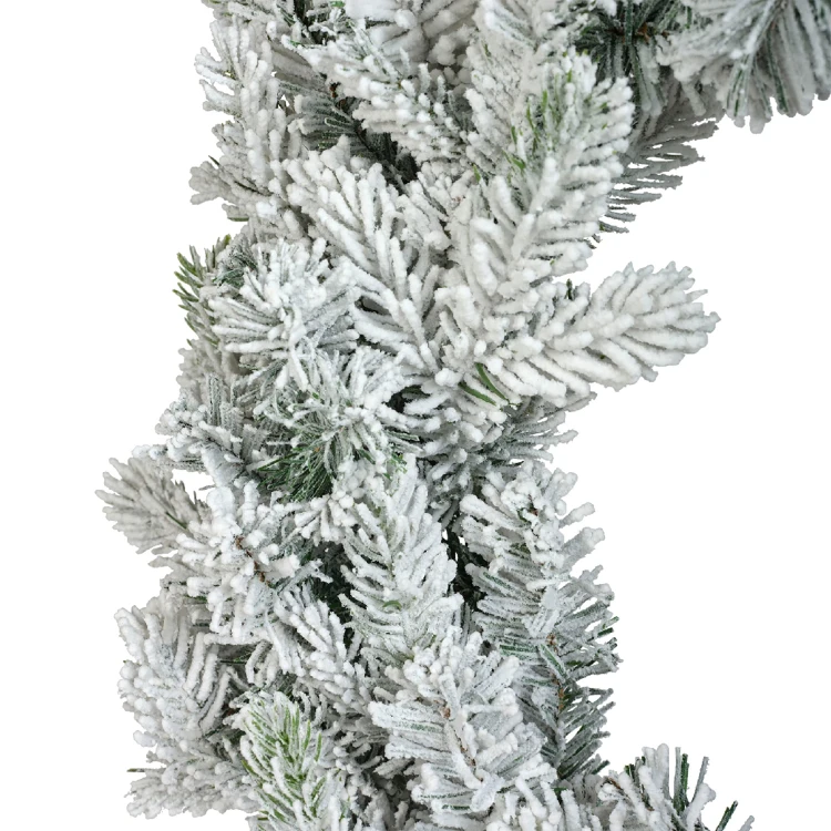 Wianek świerkowy ośnieżony Grandis 80 cm zielono-biały KAEMINGK 680858