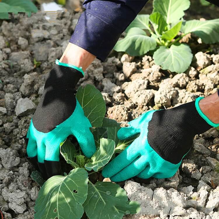 Rękawice ogrodowe z pazurami